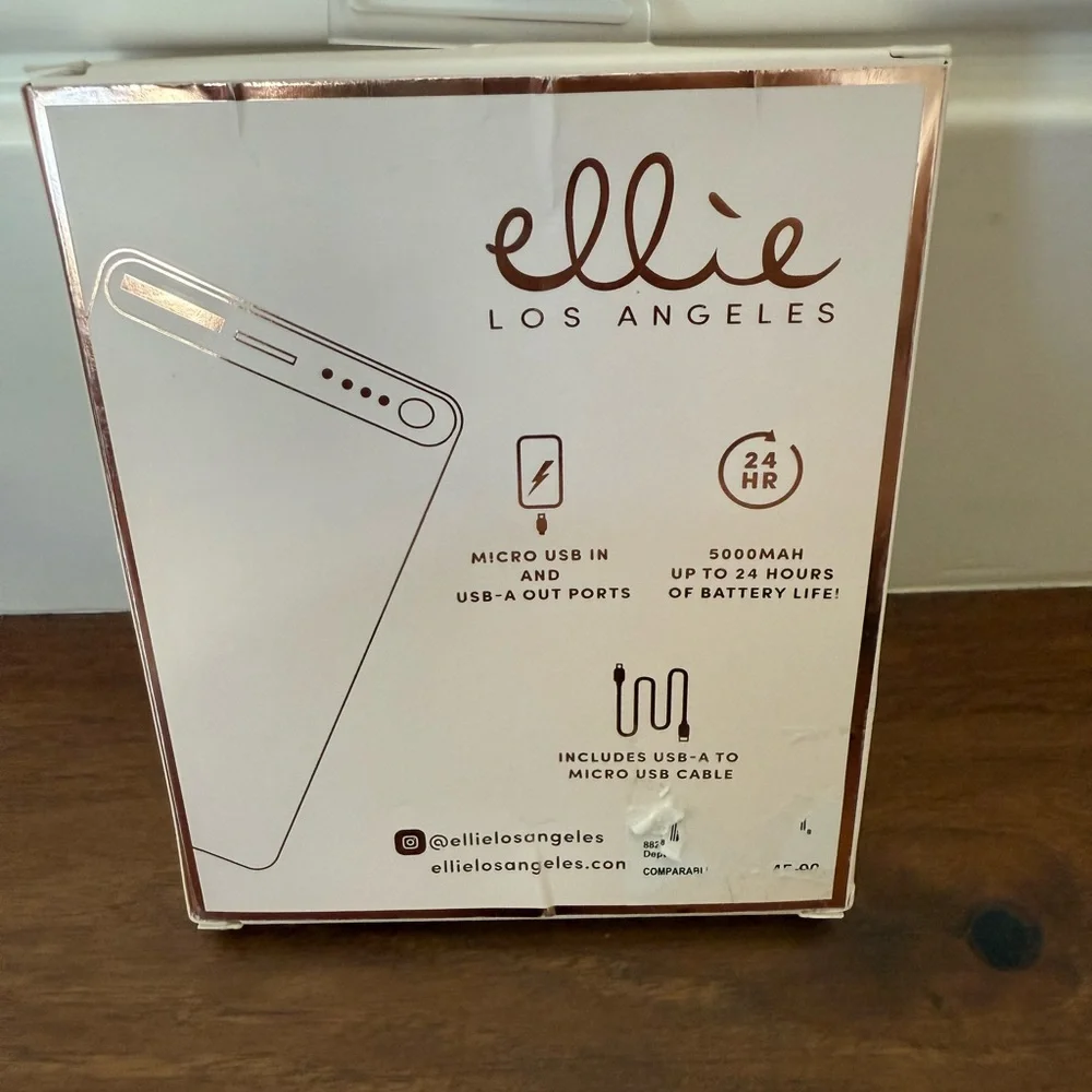 Ellie Leopard Portable Phone Charger